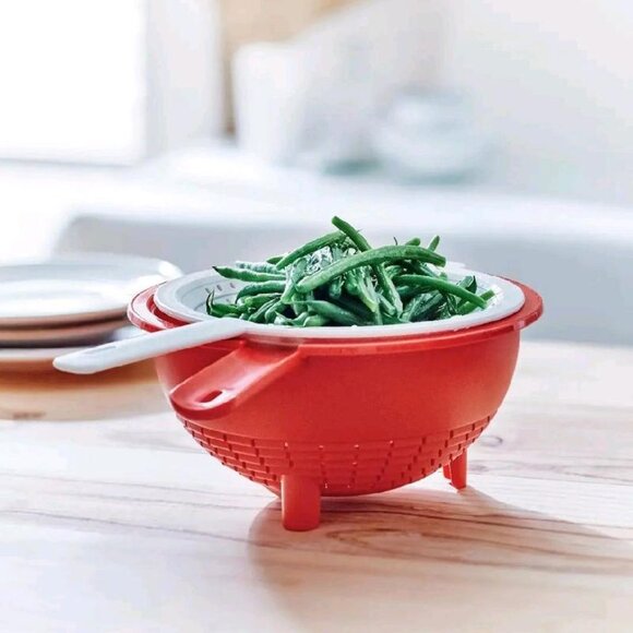 Tupperware Double Colainder in Red and White - Picture 5 of 5